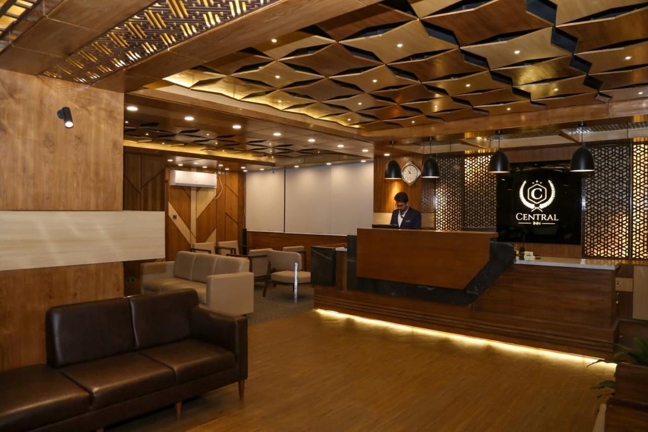 Central Inn Дакка Экстерьер фото